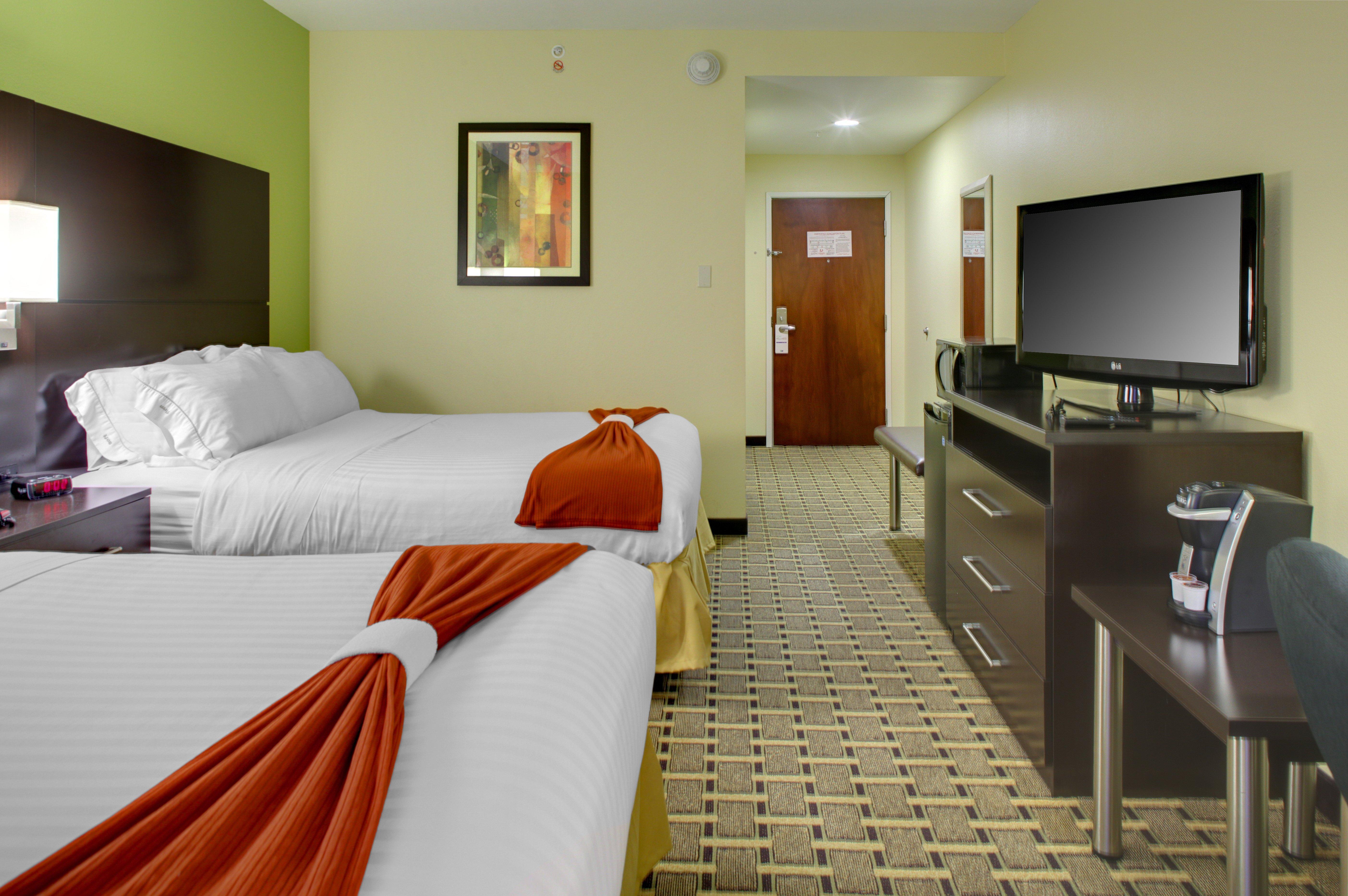 Holiday Inn Express & Suites Cross Lanes, An Ihg Hotel Bagian luar foto