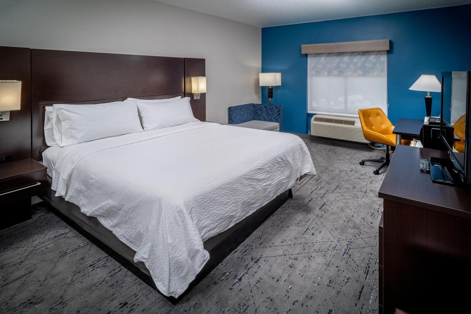 Holiday Inn Express & Suites Cross Lanes By Ihg Bagian luar foto