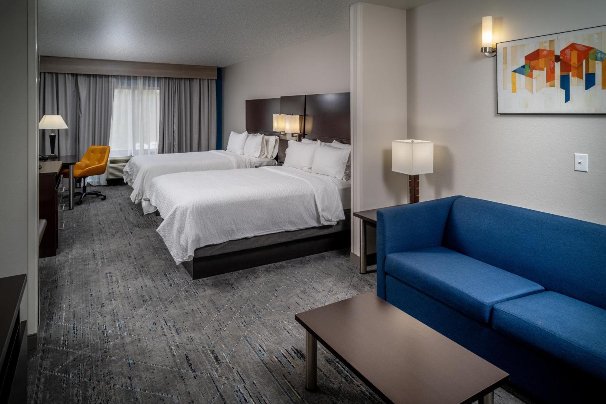 Holiday Inn Express & Suites Cross Lanes By Ihg Bagian luar foto